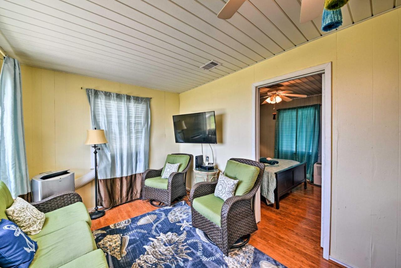 Galveston Beach House With Private Deck And Gulf Views Екстериор снимка